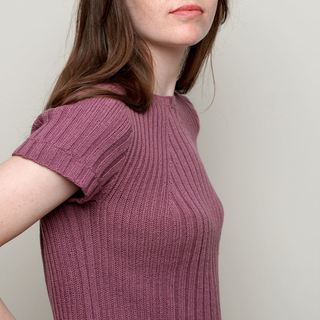 OPSKRIFT: Nipisat Strik T-Shirt