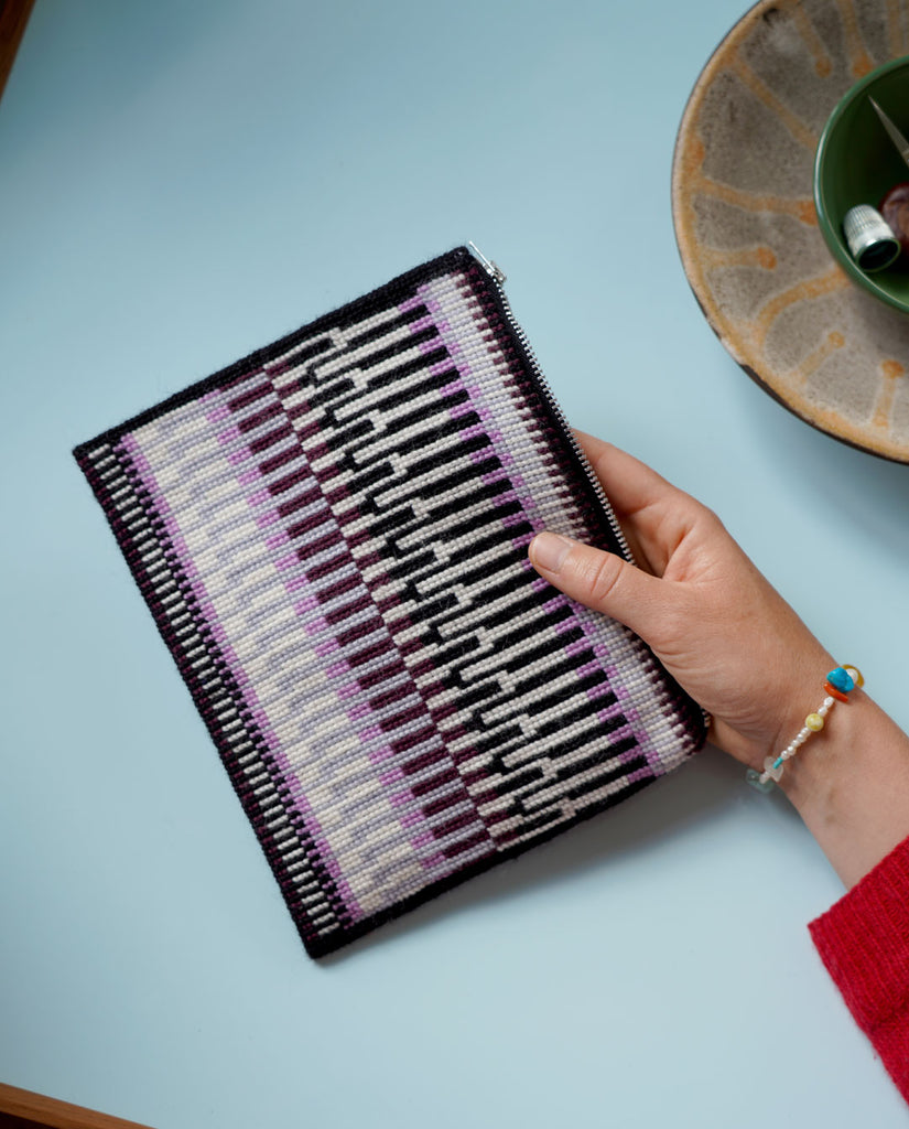 Opskrift: Öland Broderi Clutch