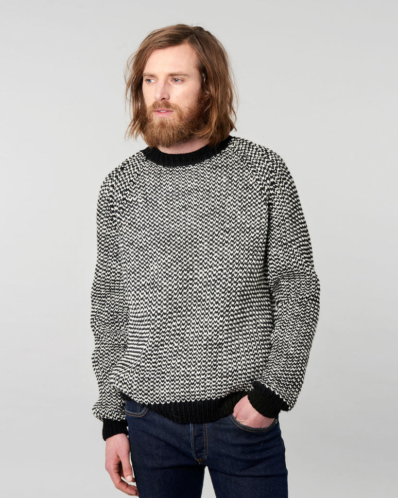 MANDØ STRIK SWEATER