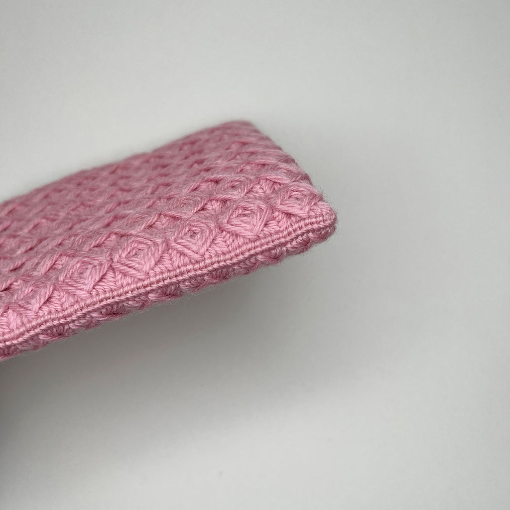 OPSKRIFT: Glænø Broderi Clutch