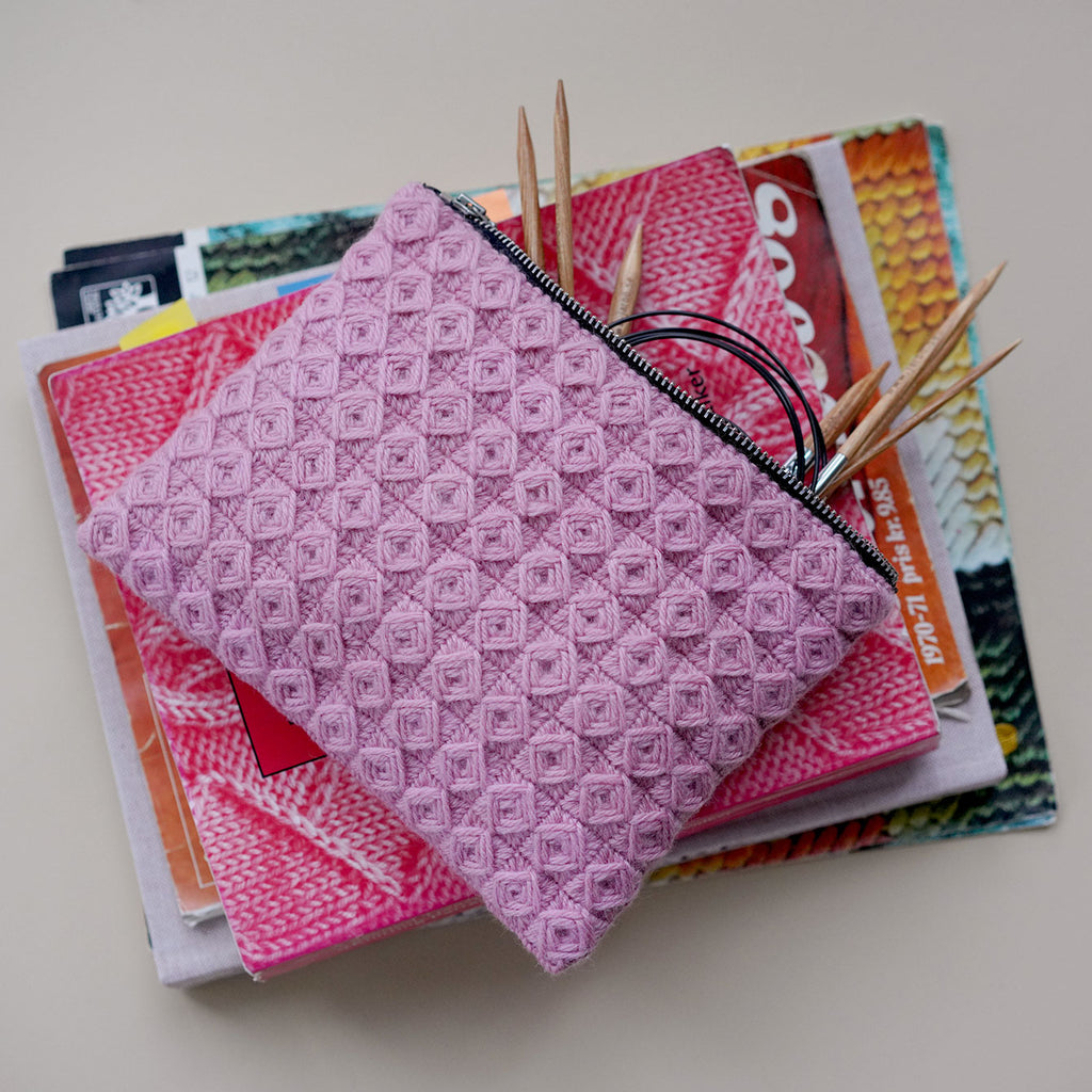 OPSKRIFT: Glænø Broderi Clutch