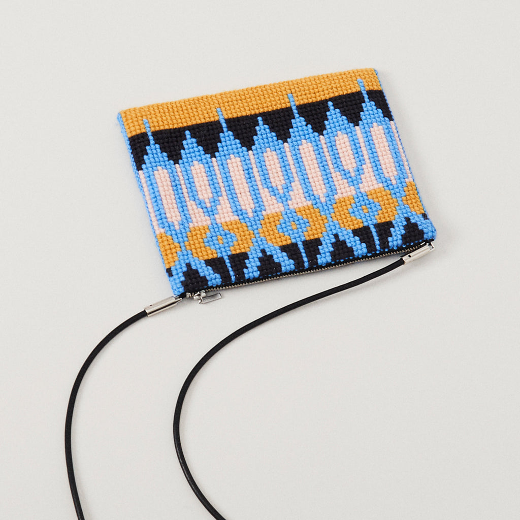 OPSKRIFT: Stjernøya Broderi Clutch